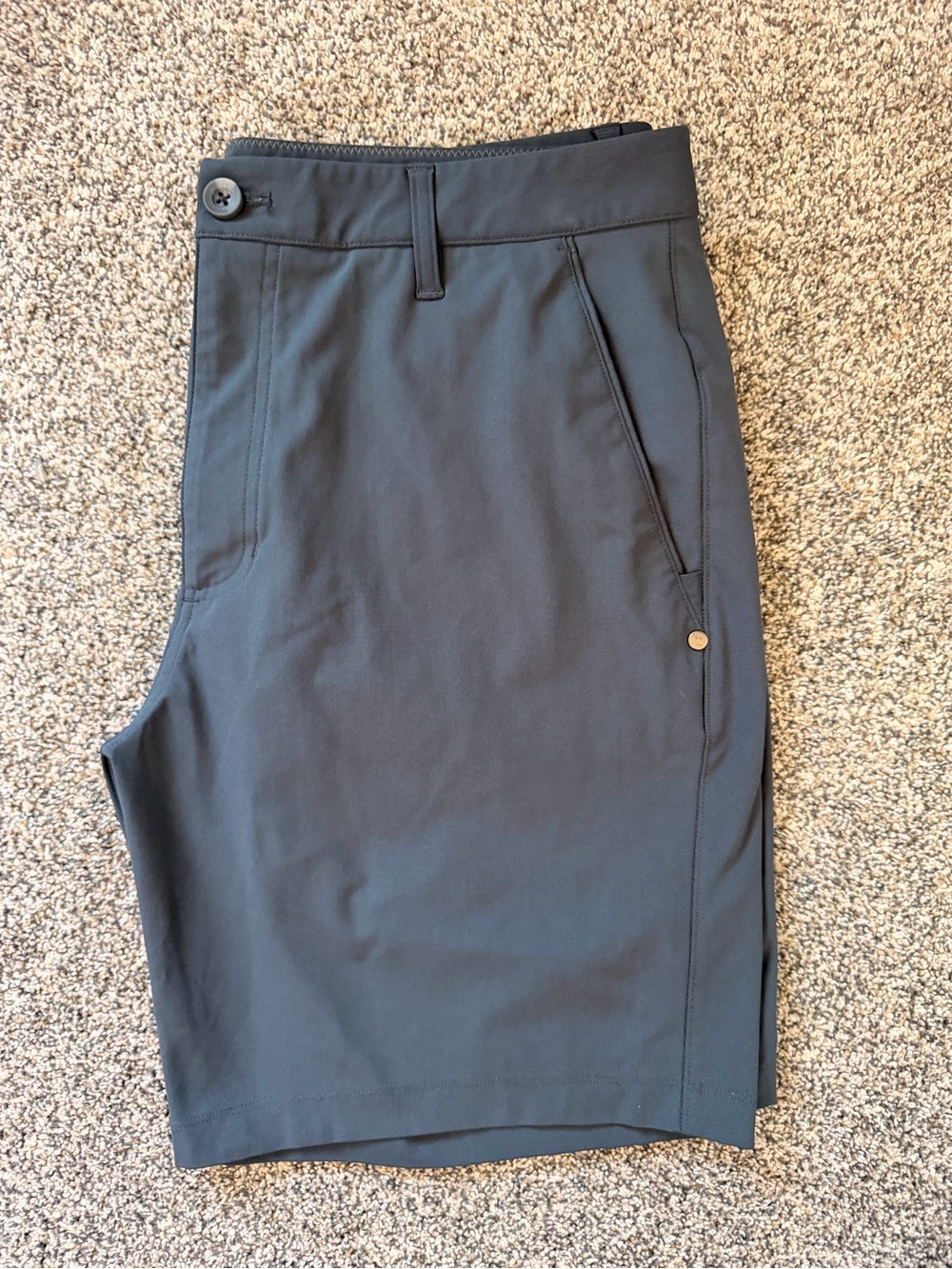 Vuori Men's Casual Performance Shorts - Black